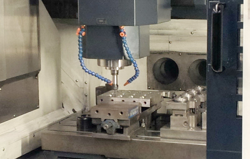 Makino E33 machine — Mier Machine and Tool