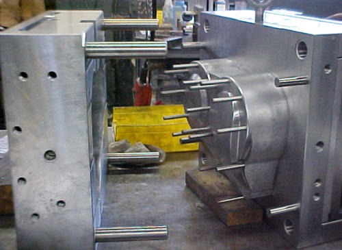 Machining the closure core block