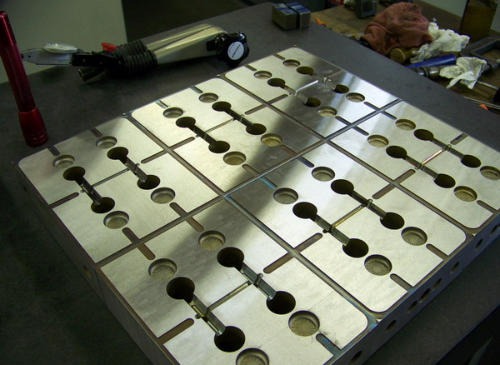 32-cavity flip cap cavity block